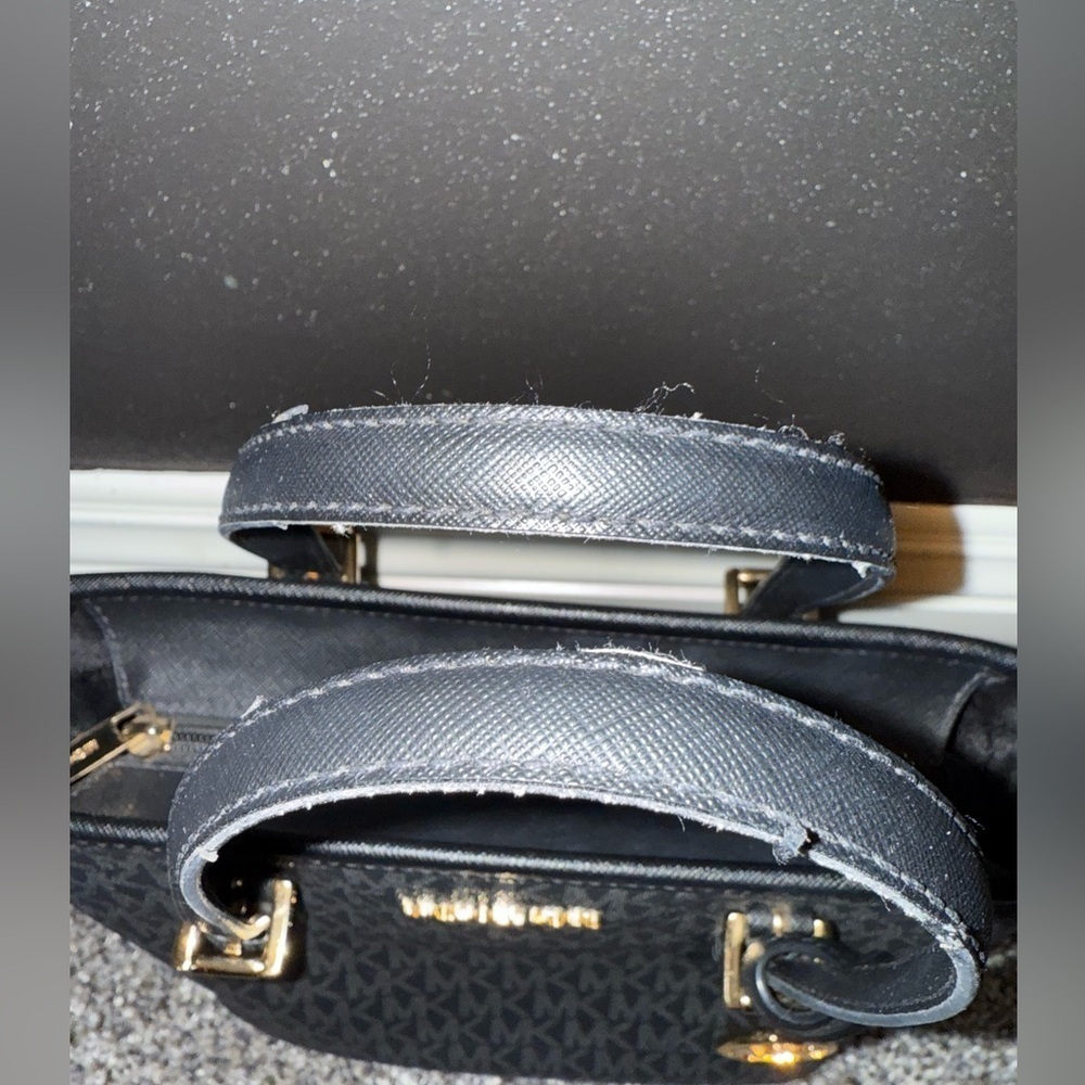 Michael Kors MK logo mini tote with logo crossbody strap - Picture 3 of 12
